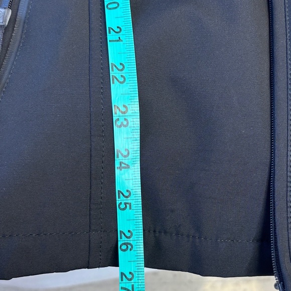 🖤 Tumi Tech Performance Jacket Men’s Black Full Zip Pockets Large 🖤 - Picture 14 of 15